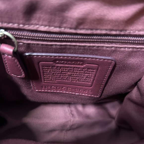 COACH 8A25 FRAMED SIGNATURE KISS-LOCK MINI RHINESTONE VELVET BOW DOCTORS BAG - Picture 8 of 9